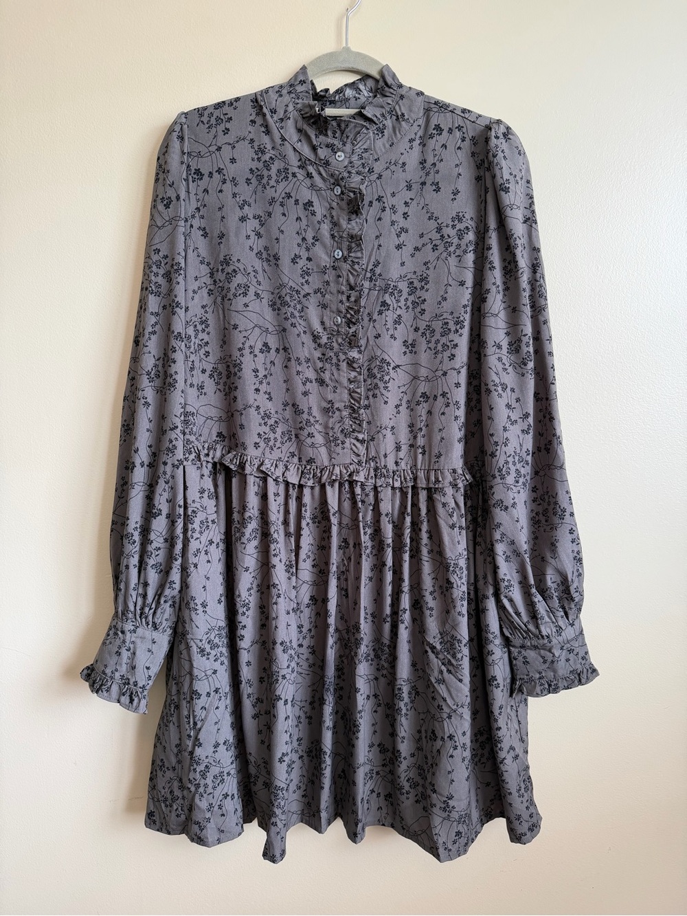 She + Sky Size L Gray Black Floral Ruffle Long Sleeve Babydoll Cottagecore Dress